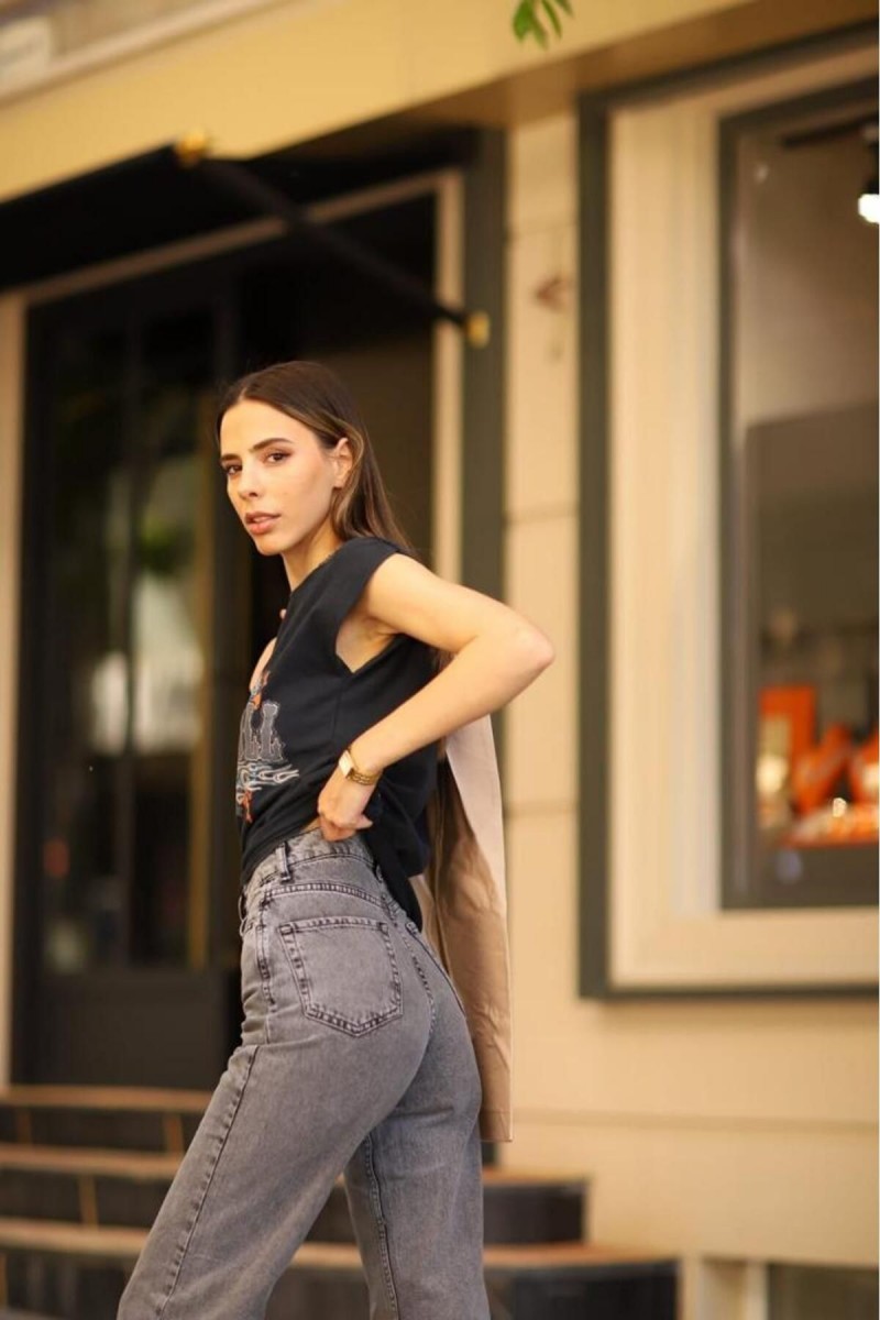 Paris Kadın Füme Kar Yıkama Extra Yüksek Bel Salaş Paça Denim Kot Pantolon Paris Kadın Füme Kar Yıkama Extra Yüksek Bel Salaş Paça Denim Kot Pantolon