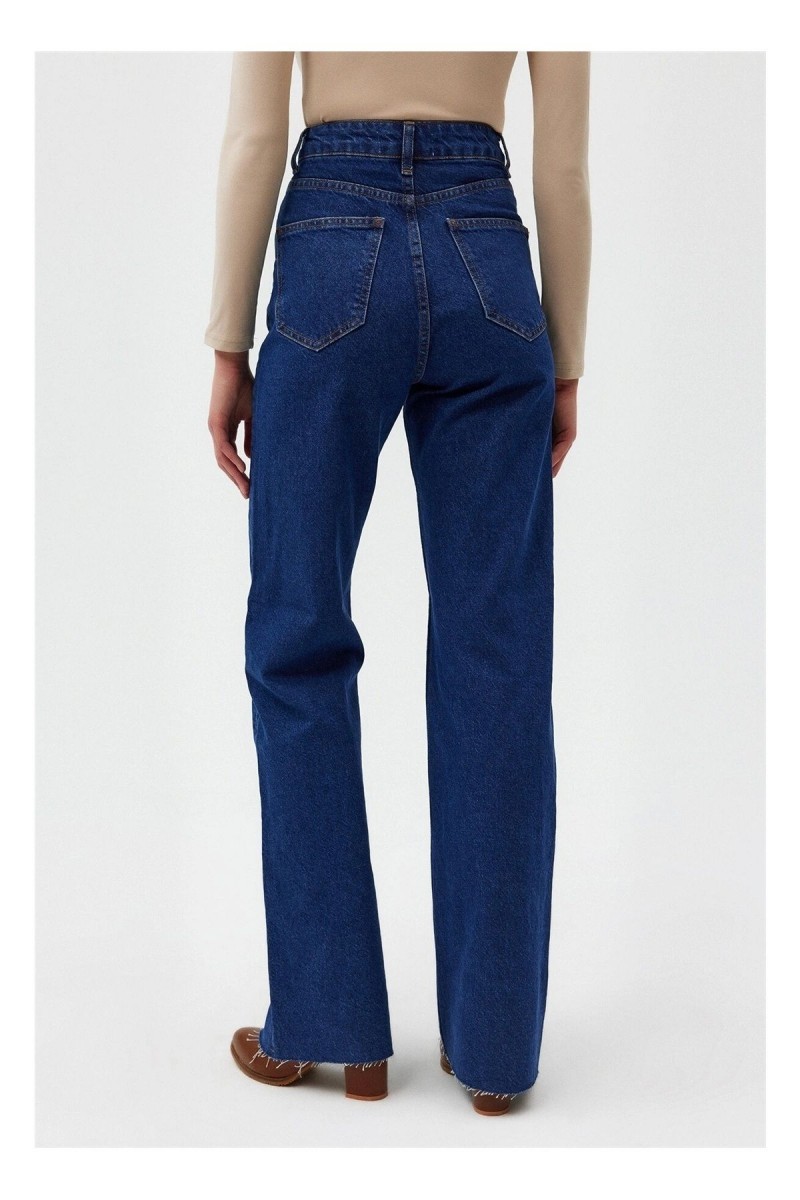 Paris Kadın Koyu Mavi Extra Yüksek Bel Salaş Paça Denim Kot Pantolon Paris Kadın Koyu Mavi Extra Yüksek Bel Salaş Paça Denim Kot Pantolon