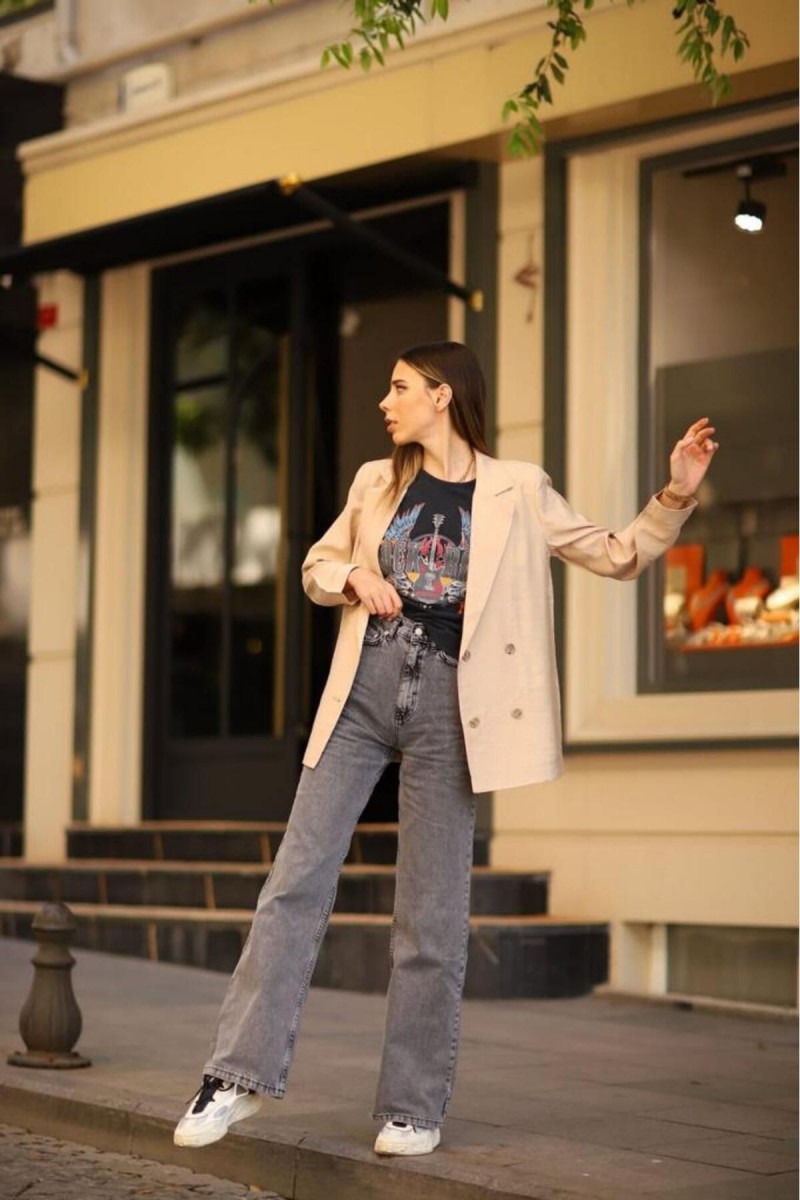 Paris Kadın Füme Kar Yıkama Extra Yüksek Bel Salaş Paça Denim Kot Pantolon Paris Kadın Füme Kar Yıkama Extra Yüksek Bel Salaş Paça Denim Kot Pantolon