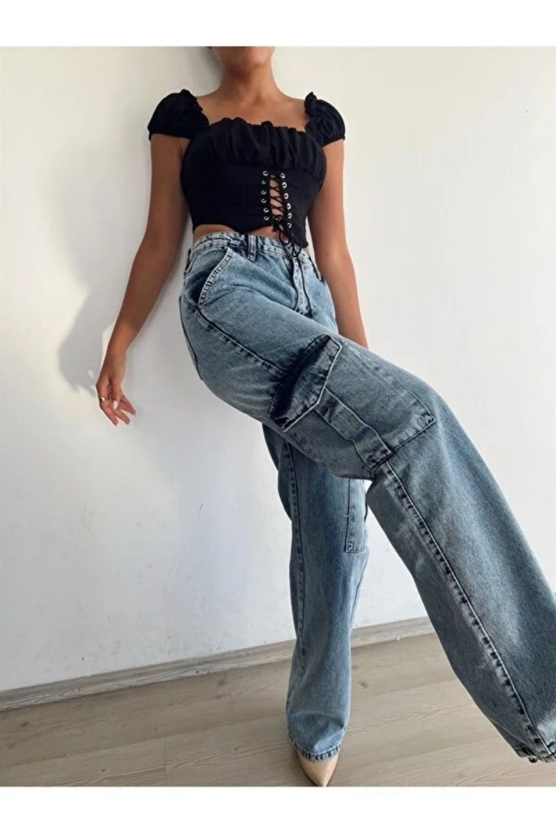 Luis Kadın Likralı Orta Kar Yıkama Süper Yüksek Bel Arka Cepsiz Model Kargo Jeans Luis Kadın Likralı Orta Kar Yıkama Süper Yüksek Bel Arka Cepsiz Model Kargo Jeans