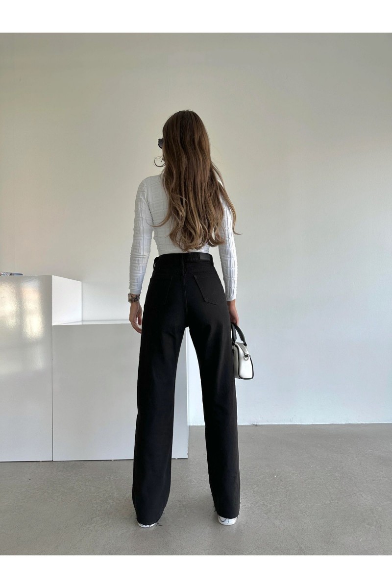 Farah Siyah Extra Yüksek Bel Salaş Paça Denim Kadın Kot Pantolon Farah Siyah Extra Yüksek Bel Salaş Paça Denim Kadın Kot Pantolon