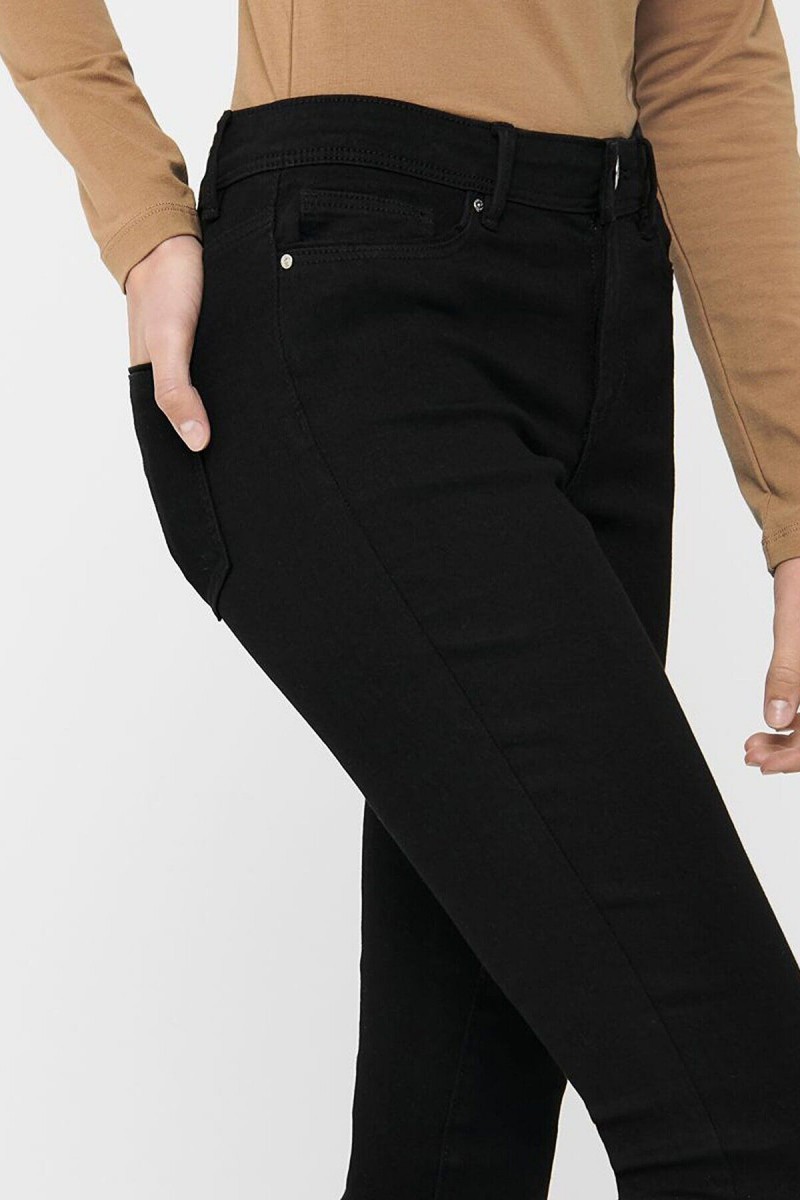 Dar Paça Skinny Yüksel Bel Siyah Kadın Bilek Boy Likralı Kot Pantalon Dar Paça Skinny Yüksel Bel Siyah Kadın Bilek Boy Likralı Kot Pantalon