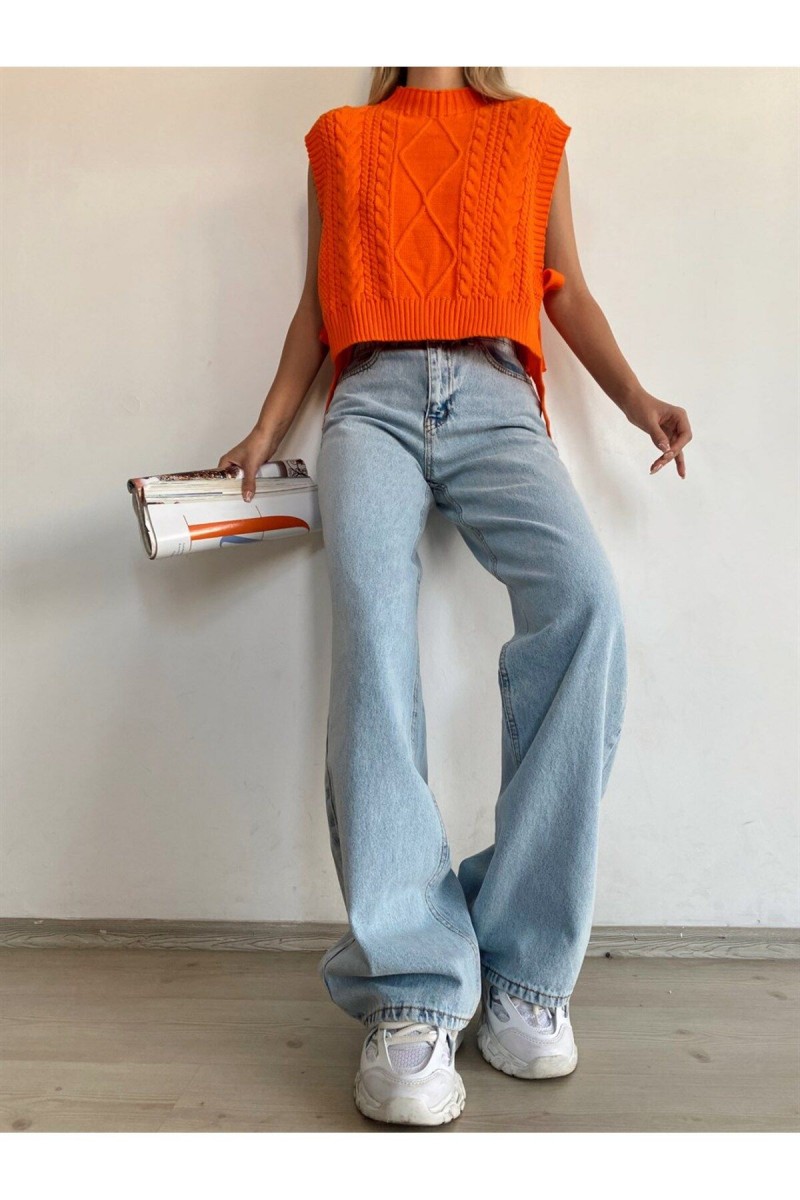 Helen Kadın Açık Mavi Kar Yıkama Extra Yüksek Bel Salaş Paça Denim Kot Pantolon Helen Kadın Açık Mavi Kar Yıkama Extra Yüksek Bel Salaş Paça Denim Kot Pantolon