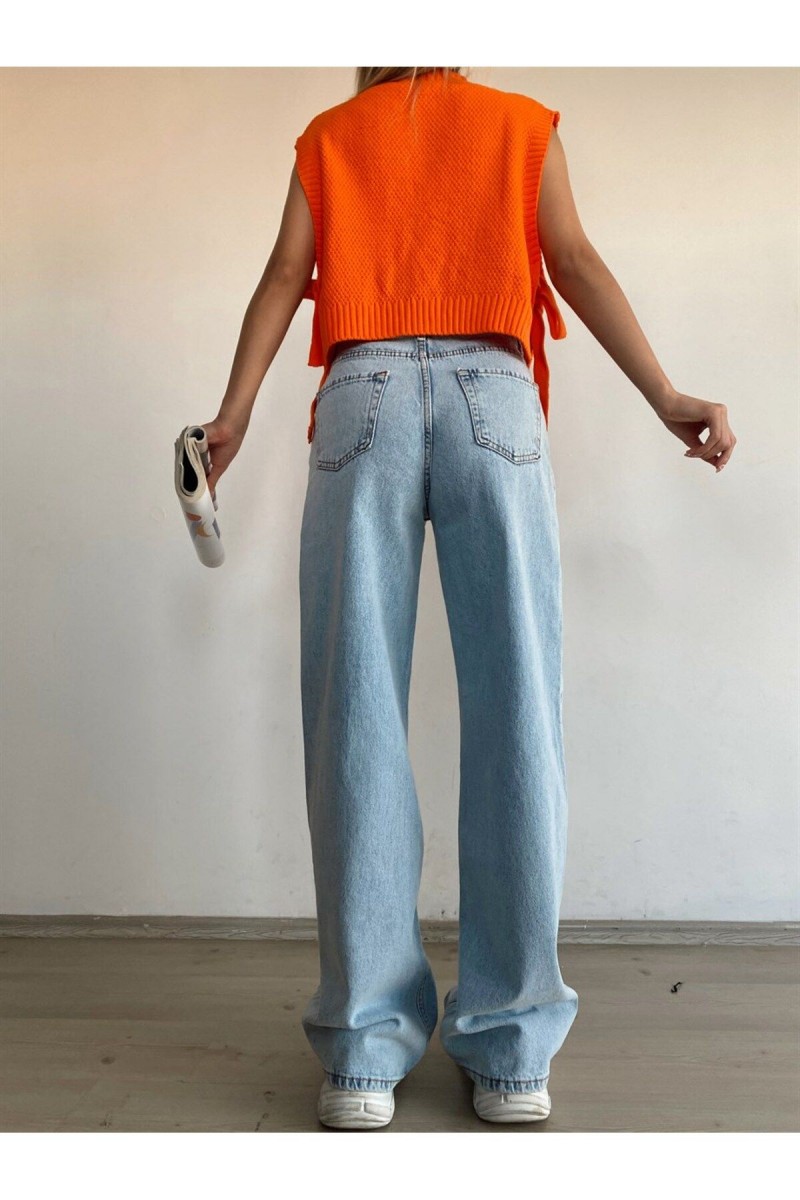 Helen Kadın Açık Mavi Kar Yıkama Extra Yüksek Bel Salaş Paça Denim Kot Pantolon Helen Kadın Açık Mavi Kar Yıkama Extra Yüksek Bel Salaş Paça Denim Kot Pantolon
