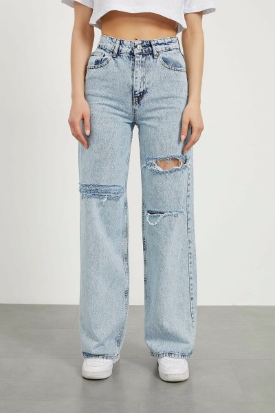 Extra Yüksek Bel Açık Mavi Kar Yıkama 3 Yırtık Salaş Paça Kadın Denim Kot Jean