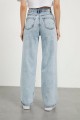Extra Yüksek Bel Açık Mavi Kar Yıkama 3 Yırtık Salaş Paça Kadın Denim Kot Jean Extra Yüksek Bel Açık Mavi Kar Yıkama 3 Yırtık Salaş Paça Kadın Denim Kot Jean
