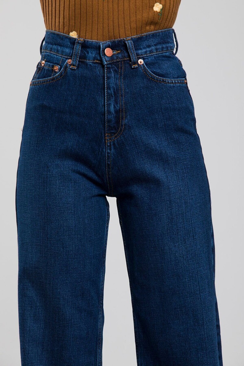 Yüksek Bel Salaş Paça Koyu Mavi Kadın Kot Jeans Yüksek Bel Salaş Paça Koyu Mavi Kadın Kot Jeans