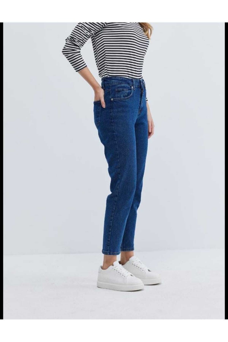 Kadın Koyu Mavi Likralı Mom Jeans Kadın Koyu Mavi Likralı Mom Jeans