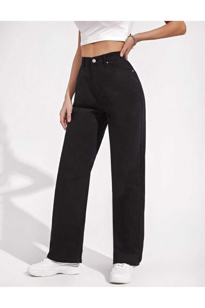 Solmaz Renk Yüksek Bel Siyah Salaş Kot Jeans Solmaz Renk Yüksek Bel Siyah Salaş Kot Jeans
