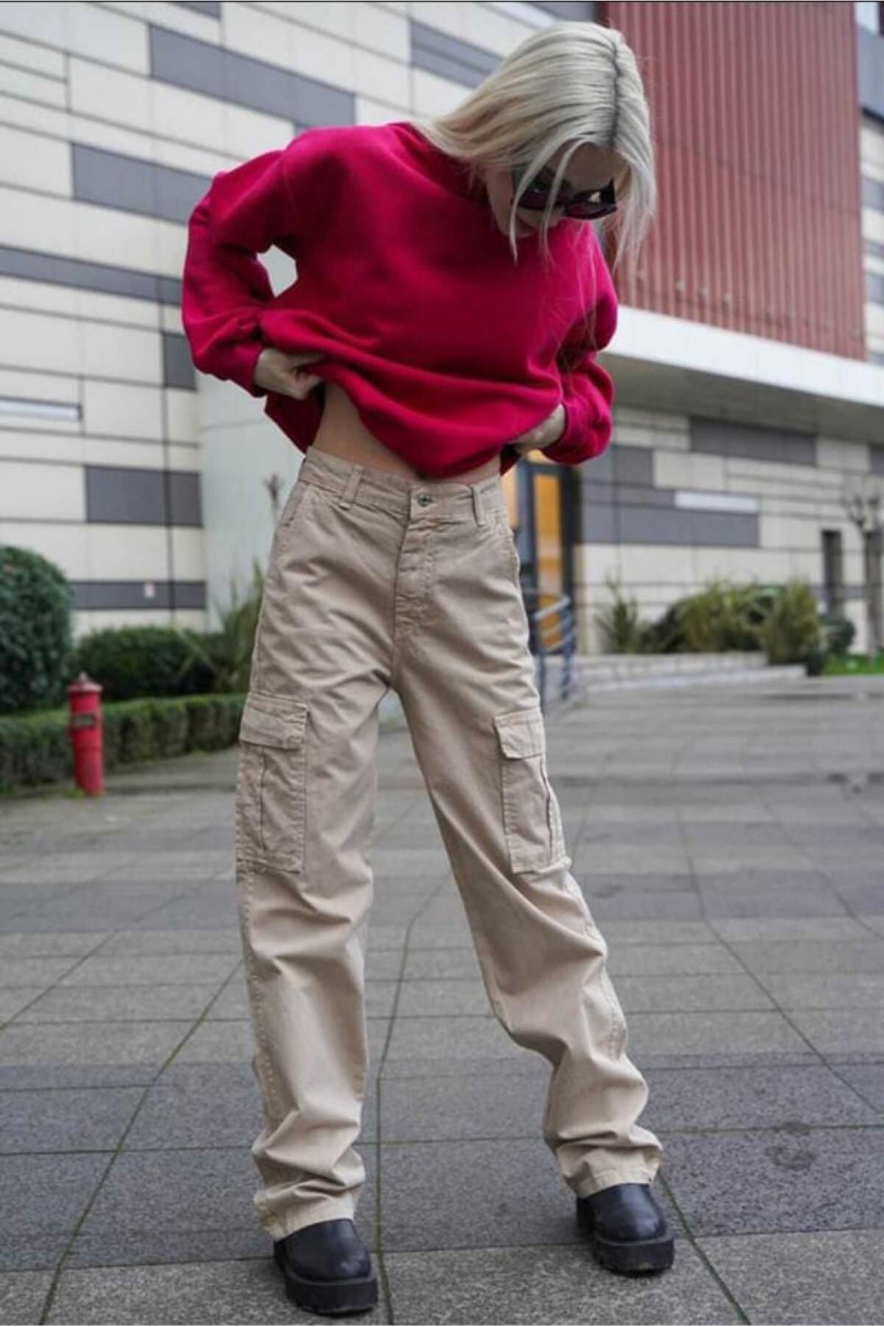 Bej Likralı Arka Cepsiz Model Kargo Palazzo Pantolon Bej Likralı Arka Cepsiz Model Kargo Palazzo Pantolon
