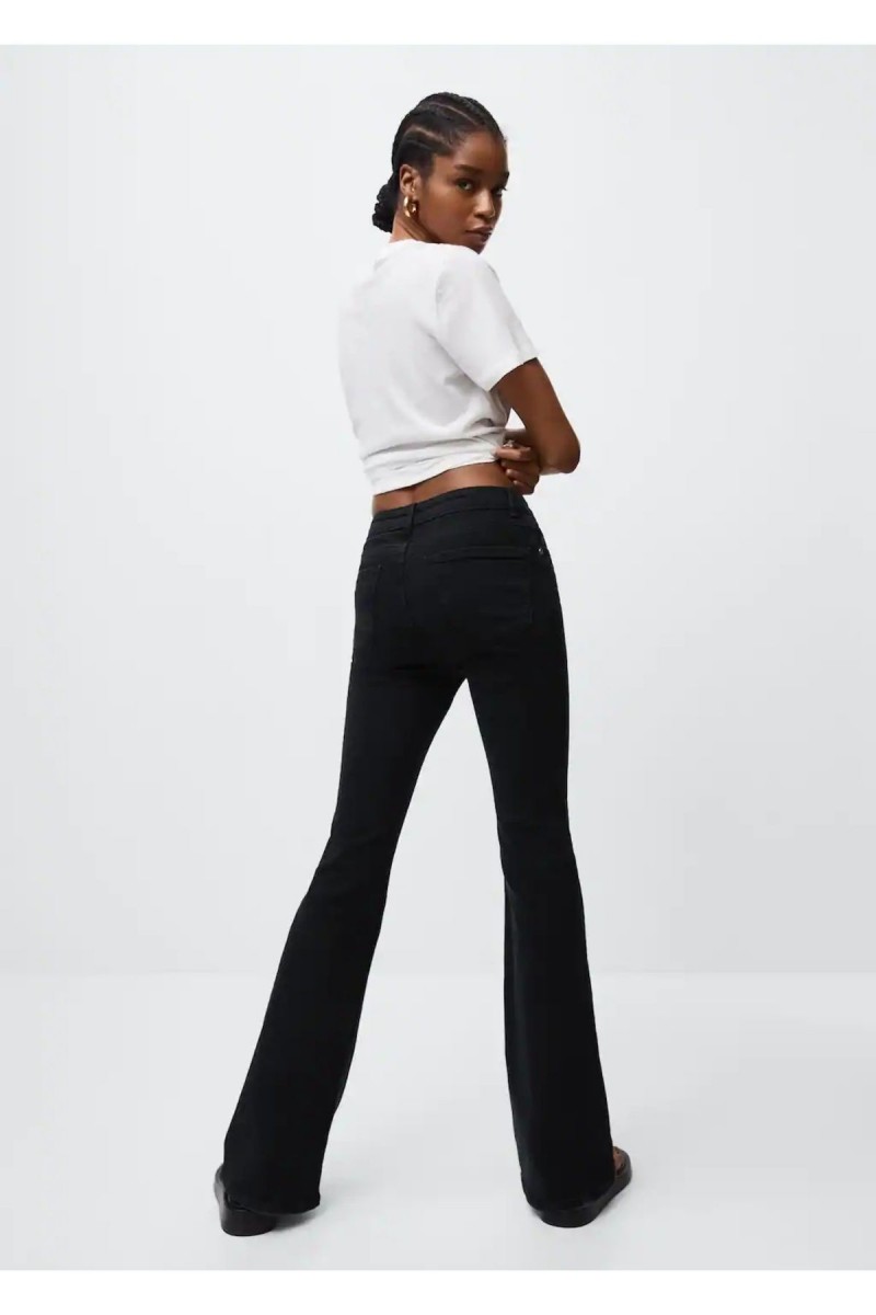 Flare Jeans Siyah Solmaz Ispanyol Yüksek Bel Flare Jeans Siyah Solmaz Ispanyol Yüksek Bel