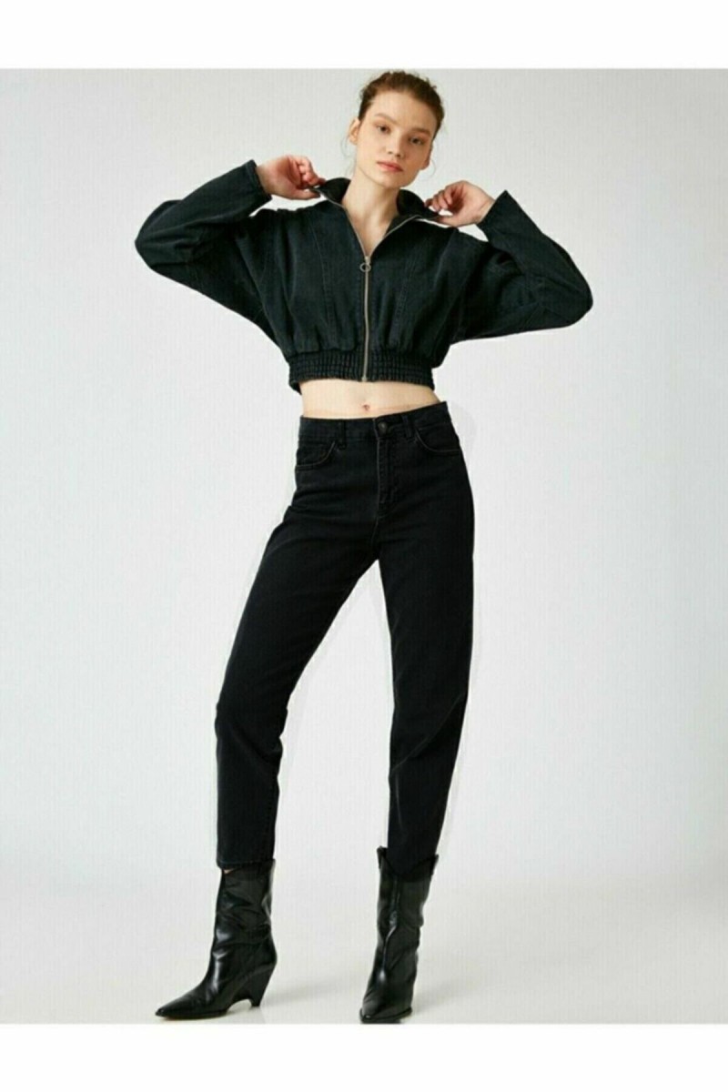 Siyah Likralı Mom Jean Pantolon ( Renk Solmaz )