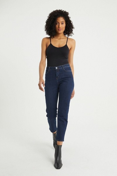 Loa Koyu Mavi Mom Jeans Yumuşak Likralı Yüksek Bel Kot Pantolon Ekstra Rahat Solmaya Direncli Kumaş