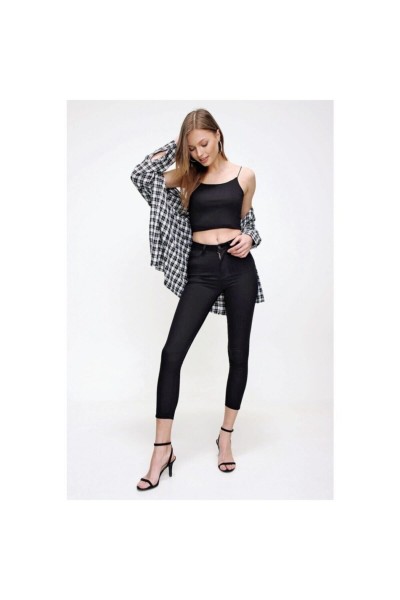 Ilkay Siyah Yüksek Bel Jeans (TOPARLAYICI) Solmayan Siyah