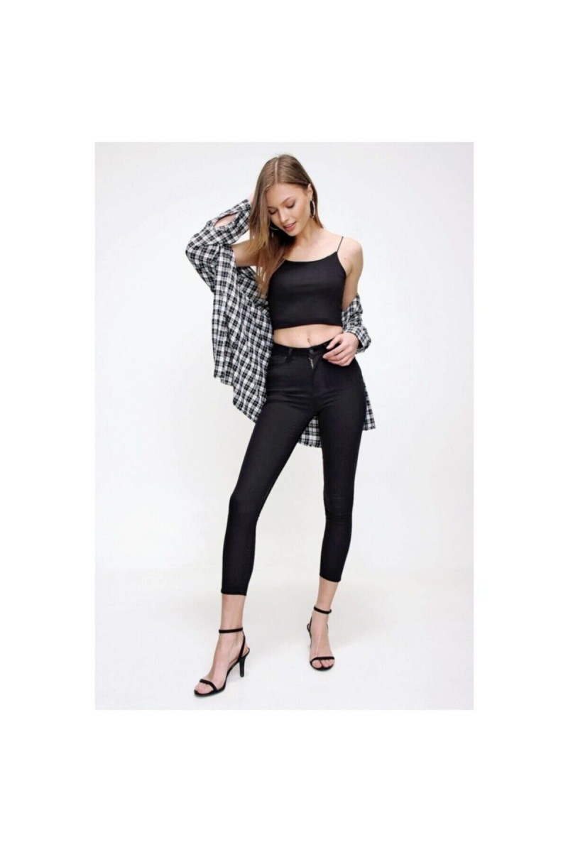 Ilkay Siyah Yüksek Bel Jeans (TOPARLAYICI) Solmayan Siyah