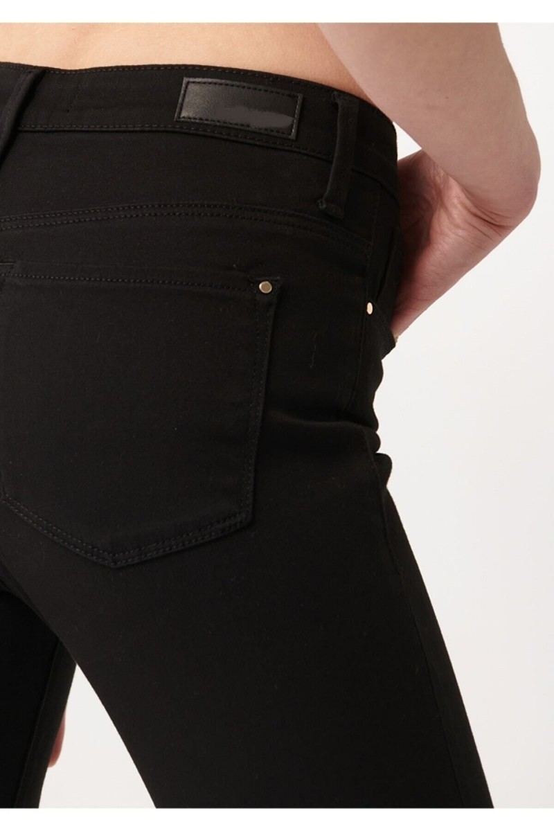 Kadın A.c.a.i.p Kadın Siyah Yüksek Bel Jeans Pantolon Solmaz Jeans(toparlayıcı)