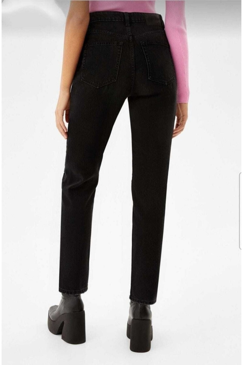 Siyah Yüksek Bel Likralı Mom Jeans