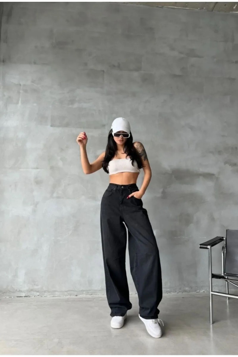 Musiala Siyah Baggy Toka Detaylı Bol Kesim Geniş Paça Rahat Baggy Jean Kot Salaş Kadın Pantolon