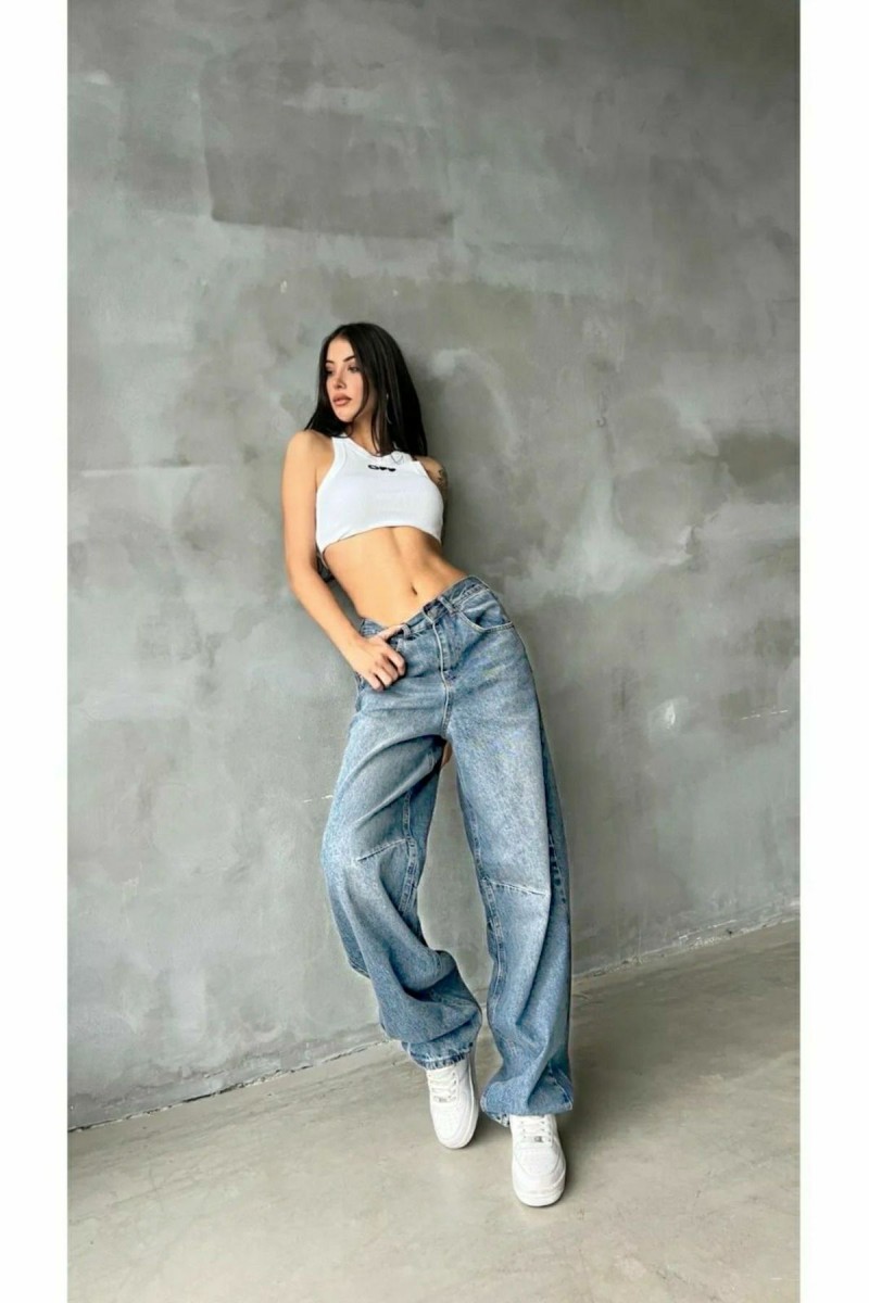 Talya Mavi Kar Yıkama Toka Detaylı Bol Kesim Geniş Paça Rahat Baggy Jean Kot Salaş Kadın Pantolon Talya Mavi Kar Yıkama Toka Detaylı Bol Kesim Geniş Paça Rahat Baggy Jean Kot Salaş Kadın Pantolon