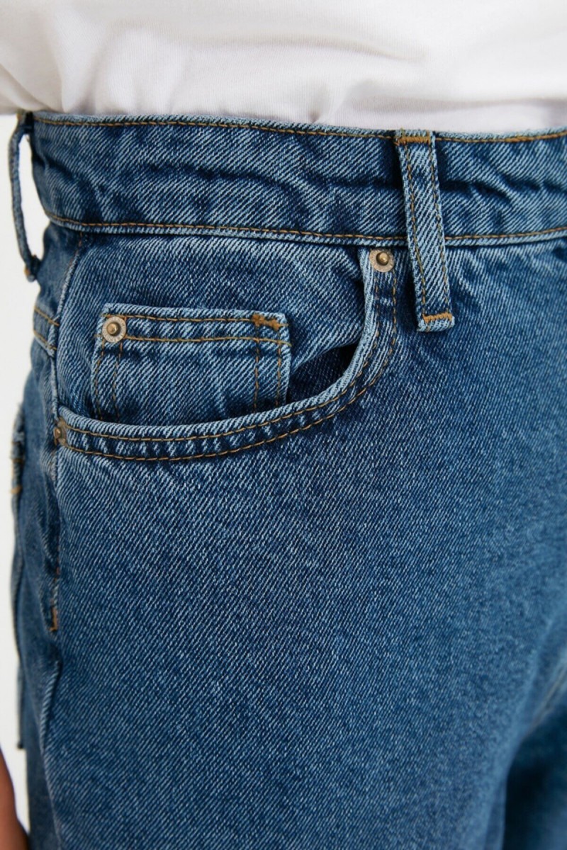 Koyu Mavi Likralı Mom Jean Pantolon ( Renk Solmaz )