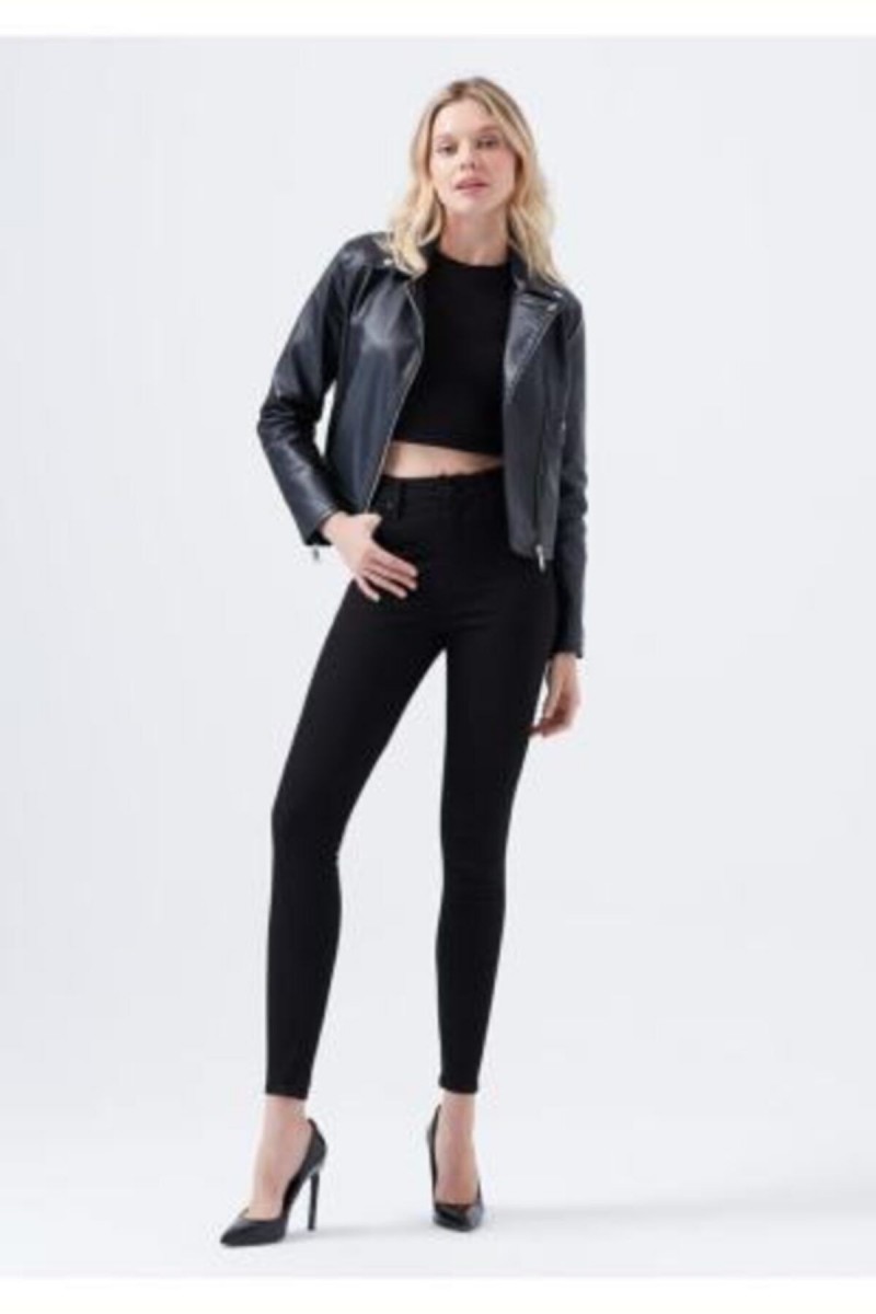 Olivia E.x.t.r.a Yüksek Bel Siyah Jeans S.i.m.s.i.y.a.h (s.o.l.m.a.z Toparlayıcı ) Dar Kalıp Olivia E.x.t.r.a Yüksek Bel Siyah Jeans S.i.m.s.i.y.a.h (s.o.l.m.a.z Toparlayıcı ) Dar Kalıp