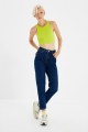 Mia Koyu Mavi Yüksek Bel Likralı Mom Jeans Denim Kot Pantolon Mia Koyu Mavi Yüksek Bel Likralı Mom Jeans Denim Kot Pantolon