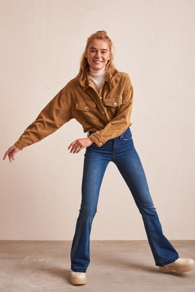 - Koyu Mavi Ispanyol Renk Solmaz Koyu Mavi Ispanyol Jeans - Koyu Mavi Ispanyol Renk Solmaz Koyu Mavi Ispanyol Jeans