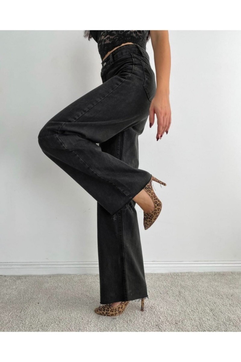Polina 90 s Likralı Kadın Siyah Süper Yüksek Bel Salaş Paça Denim Kot Palazzo Pantolon Polina 90 s Likralı Kadın Siyah Süper Yüksek Bel Salaş Paça Denim Kot Palazzo Pantolon