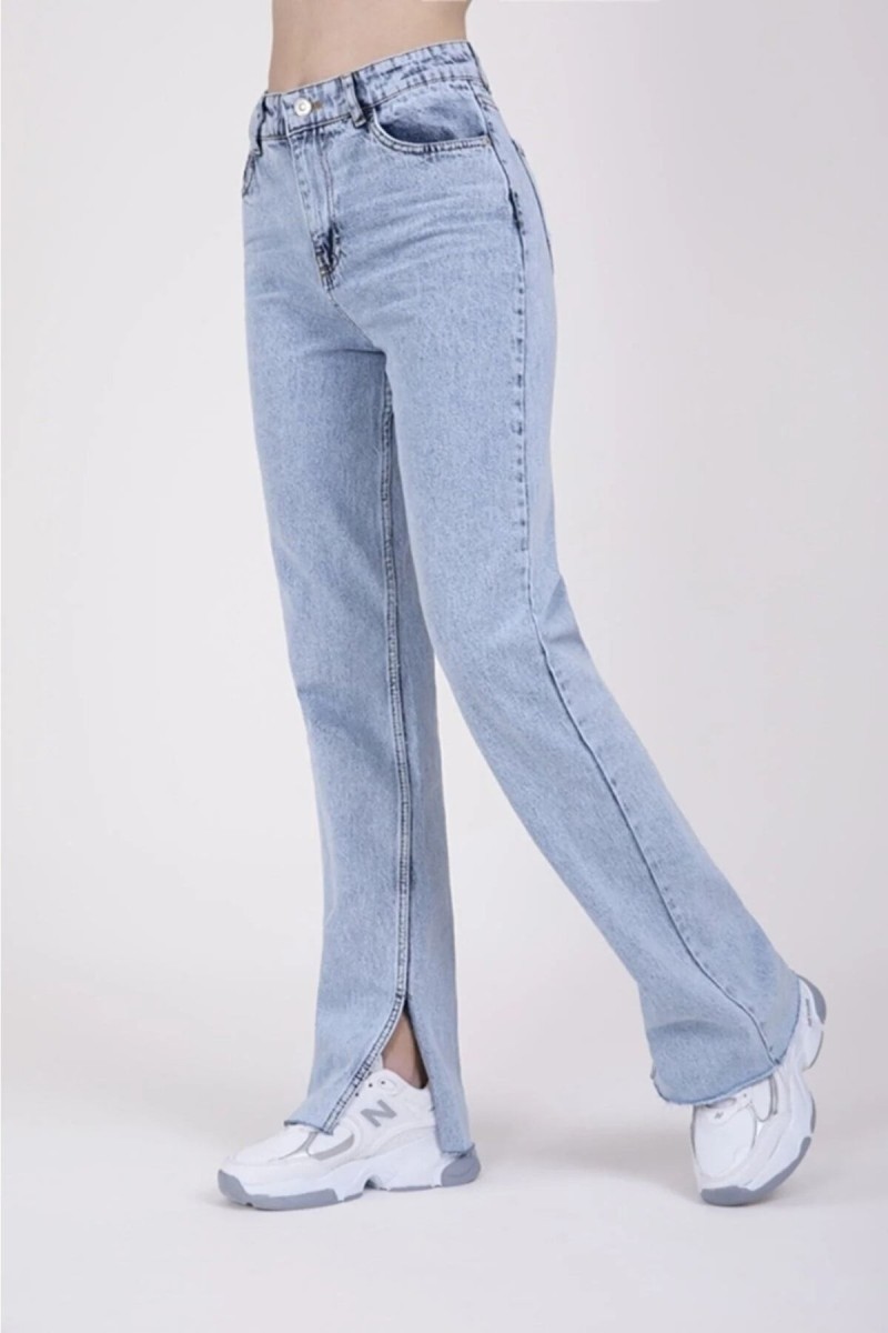 Mavi Yırtmaçlı Yüksek Bel Slim Ispanyol Salaş Jeans Mavi Yırtmaçlı Yüksek Bel Slim Ispanyol Salaş Jeans