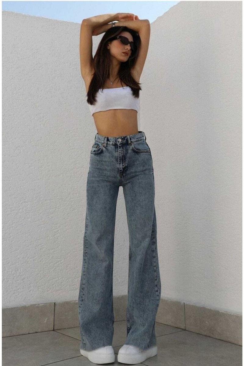Jessi 90 s Mavi Likralı Süper Yüksek Bel Salaş Jean Pantolon Jessi 90 s Mavi Likralı Süper Yüksek Bel Salaş Jean Pantolon