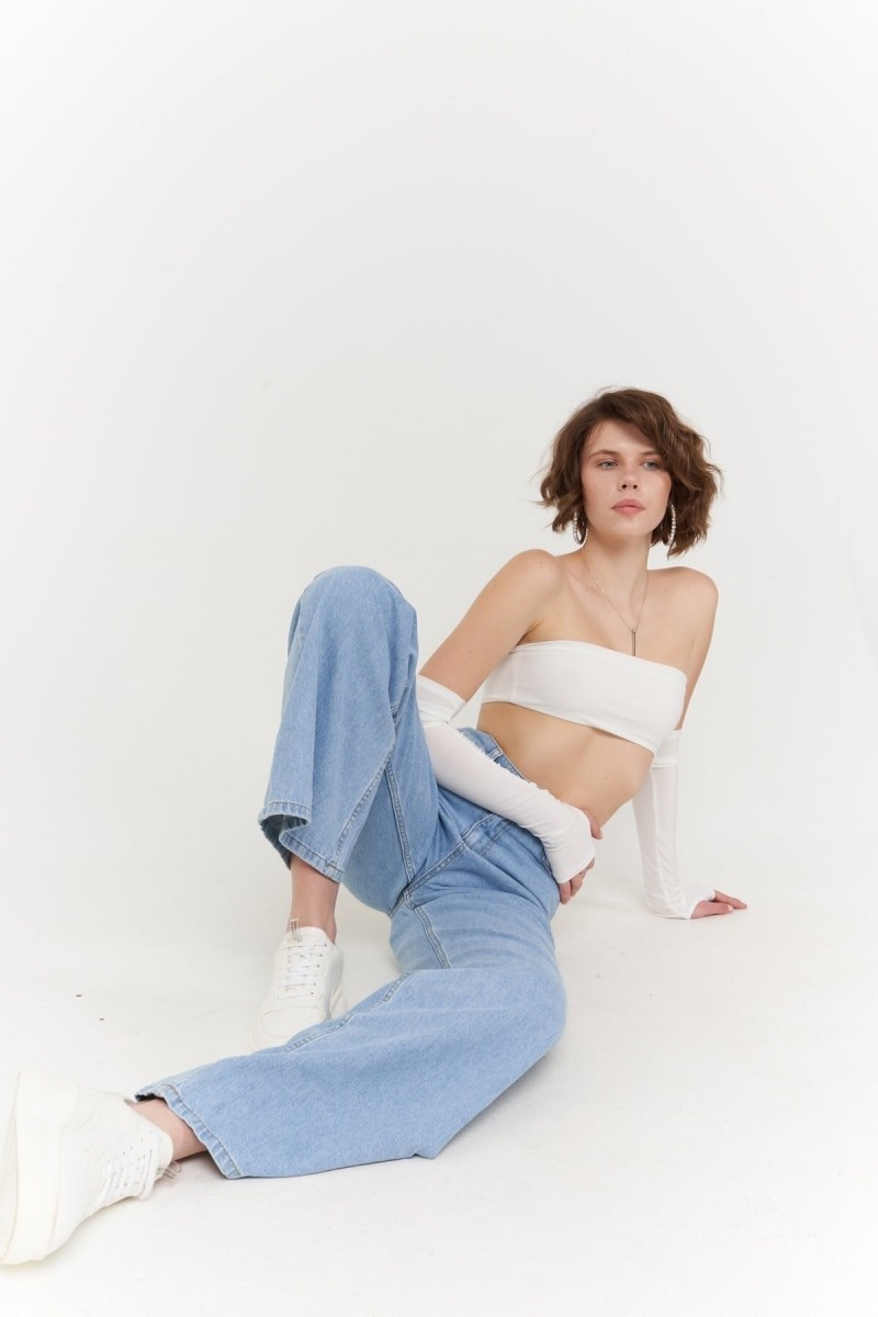 Arya Kadın Açık Mavi Kar Yıkama Yüksek Bel Salaş Paça Denim Kot Pantolon