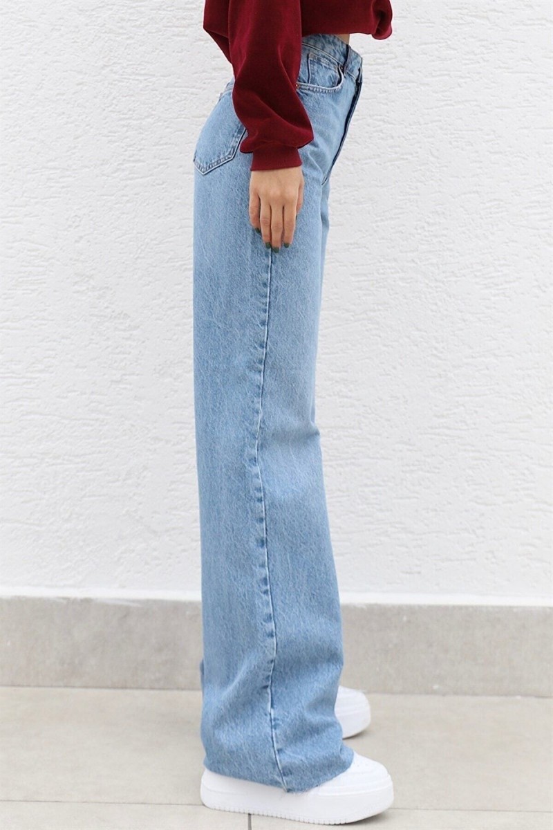 90 s Açık Mavi Likralı Süper Yüksek Bel Salaş Jean Pantolon 90 s Açık Mavi Likralı Süper Yüksek Bel Salaş Jean Pantolon