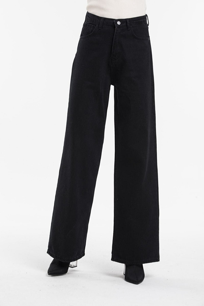 Siyah Likralı Süper Yüksek Bel Salaş Jean Pantolon.