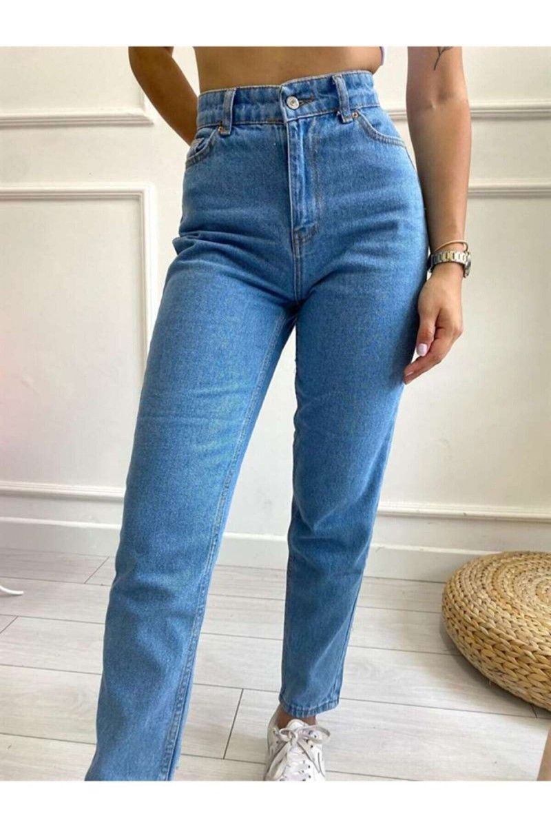 Açık Mavi Yüksek Bel Likralı Mom Jeans Denim Kot Pantolon Açık Mavi Yüksek Bel Likralı Mom Jeans Denim Kot Pantolon
