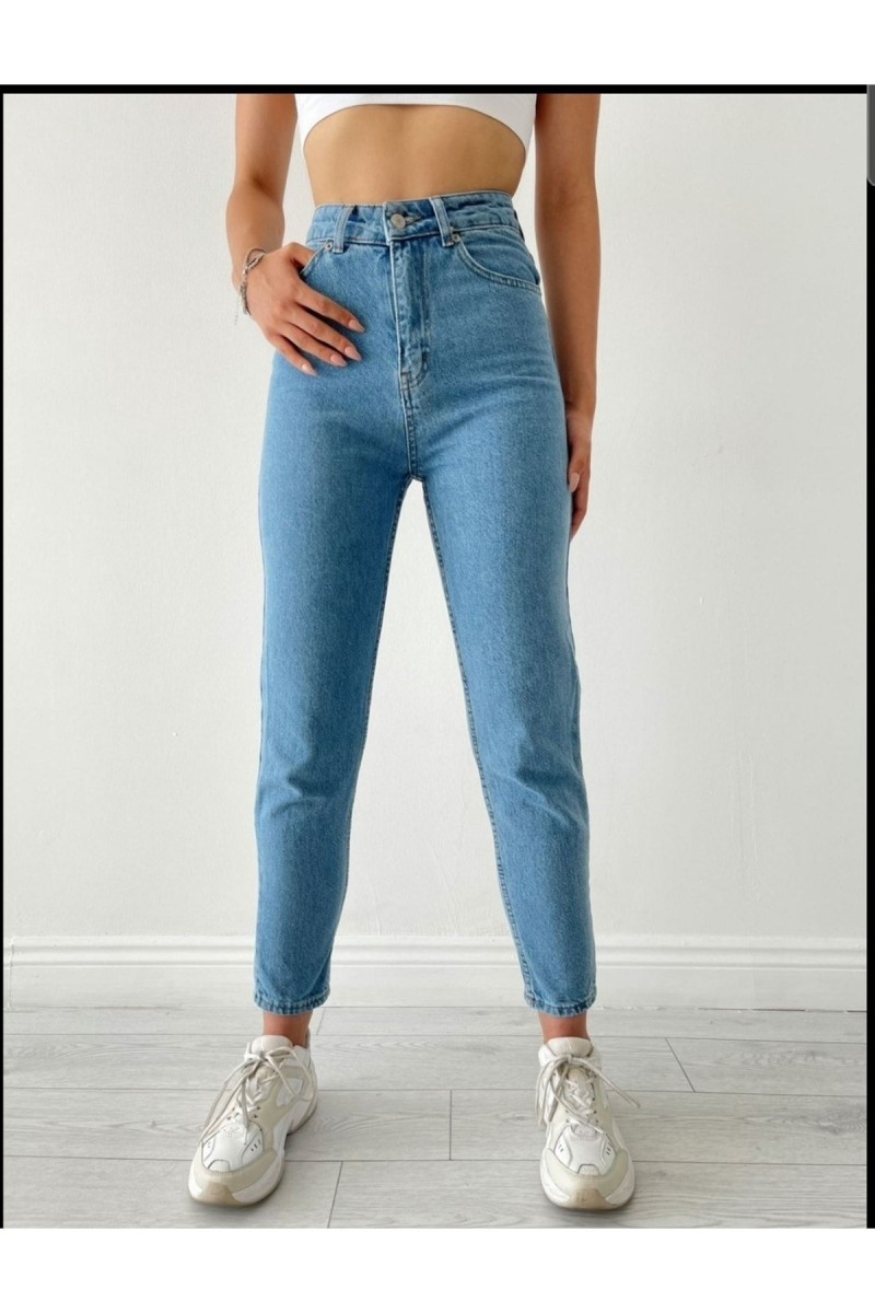 Açık Mavi Yüksek Bel Likralı Mom Jeans Denim Kot Pantolon Açık Mavi Yüksek Bel Likralı Mom Jeans Denim Kot Pantolon