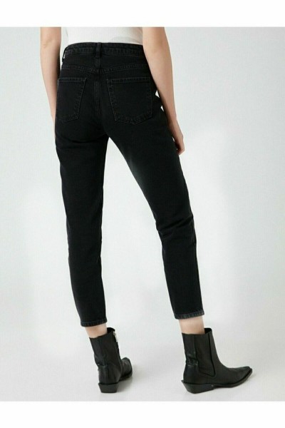 Kadın Siyah Yüksek Bel Likralı Mom Jeans