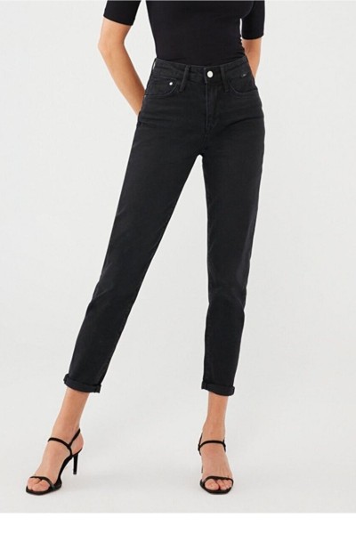 Kadın Siyah Yüksek Bel Likralı Mom Jeans