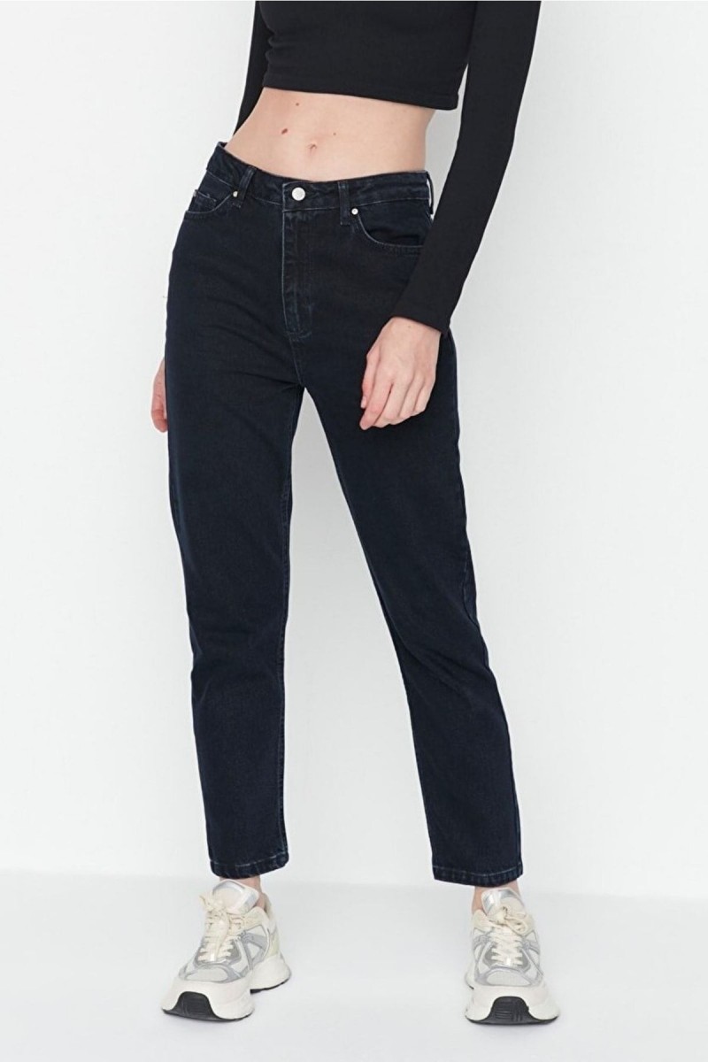 Kadın Siyah Yüksek Bel Likralı Mom Jeans Kadın Siyah Yüksek Bel Likralı Mom Jeans