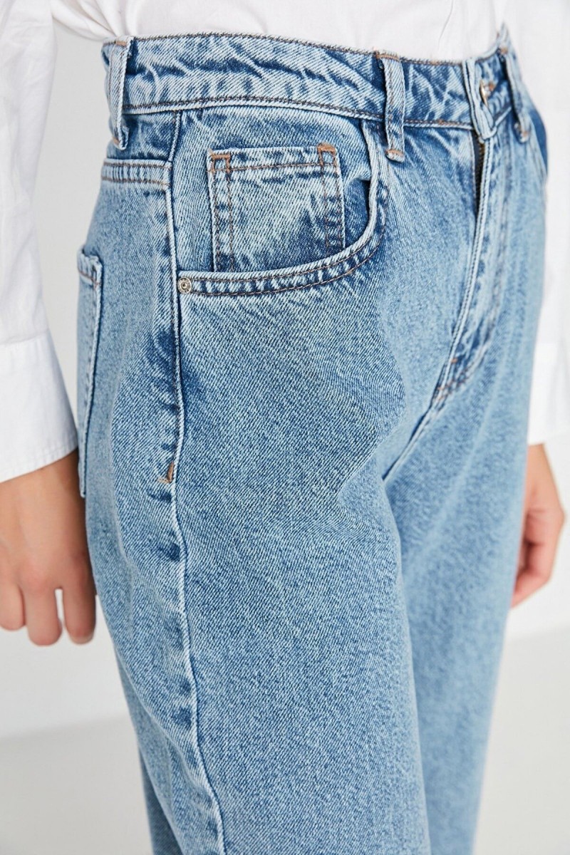 Elena 90 s Açık Kar 90 s Likralı Süper Yüksek Bel Salaş Jeans Palazzo Pantolon. (süper Yüksek) Elena 90 s Açık Kar 90 s Likralı Süper Yüksek Bel Salaş Jeans Palazzo Pantolon. (süper Yüksek)