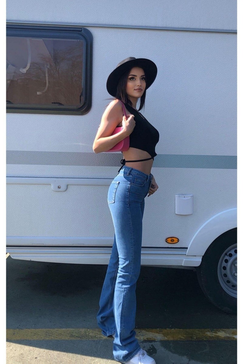 All Star Flare Jeans Ispanyol Kot Yüksek Bel Solmaz Orta Mavi Ispanyol Kot Pantolon All Star Flare Jeans Ispanyol Kot Yüksek Bel Solmaz Orta Mavi Ispanyol Kot Pantolon