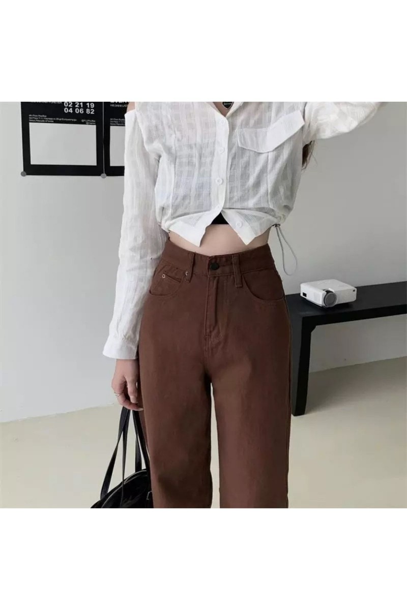 Suide Gold 90 s Kadın Kahverengi Salaş Likralı Süper Yüksek Kot Pantolon( Çok Rahat ) Suide Gold 90 s Kadın Kahverengi Salaş Likralı Süper Yüksek Kot Pantolon( Çok Rahat )