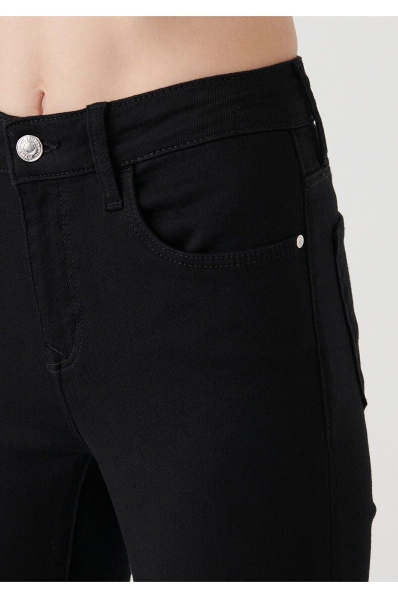 Briza Siyah Yüksek Bel Toparlayıcı Skinny Dar Paça Solmaz Jeans Pantolon Briza Siyah Yüksek Bel Toparlayıcı Skinny Dar Paça Solmaz Jeans Pantolon
