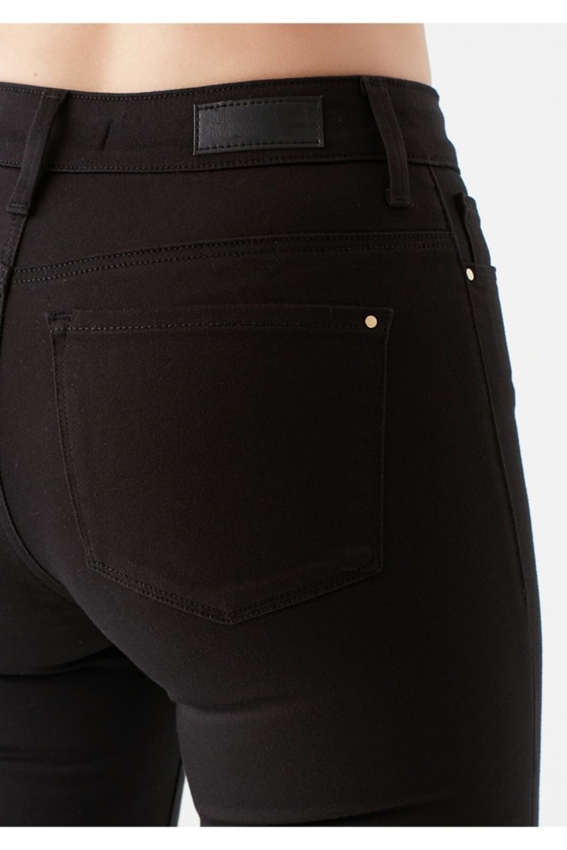 Kadın A.c.a.i.p Kadın Siyah Yüksek Bel Jeans Pantolon Solmaz Jeans(toparlayıcı)