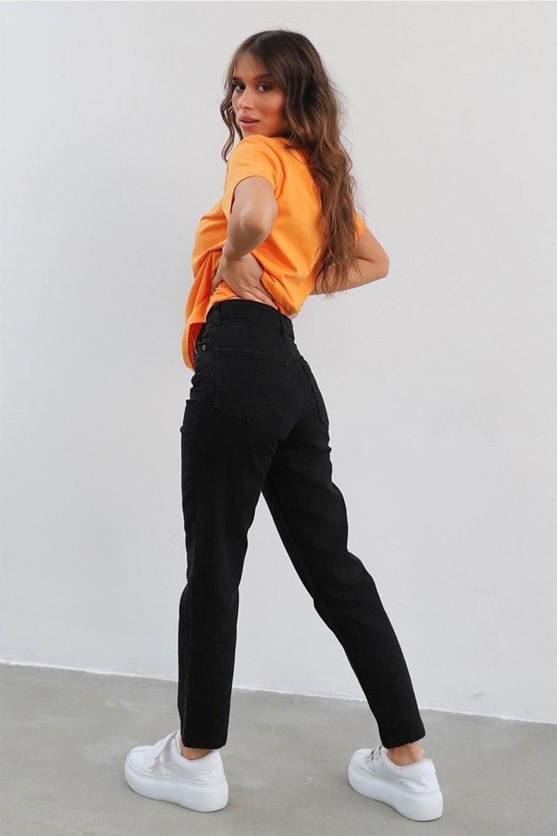 Arva Siyah Solmaz Mom Jean Kadın Boyfriend Yüksek Bel Power Likra Pantolon Arva Siyah Solmaz Mom Jean Kadın Boyfriend Yüksek Bel Power Likra Pantolon