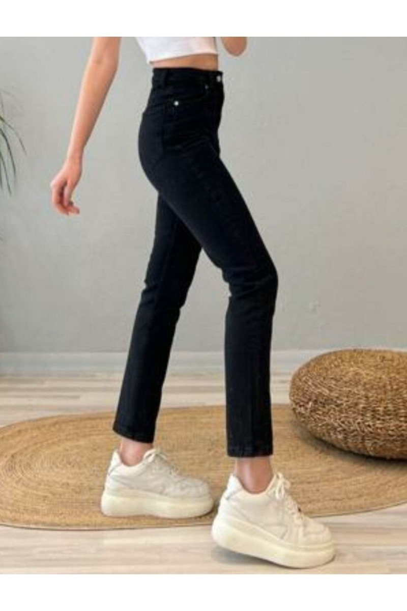 Enrica Siyah Solmaz Mom Jean Kadın Boyfriend Yüksek Bel Power Likra Pantolon Enrica Siyah Solmaz Mom Jean Kadın Boyfriend Yüksek Bel Power Likra Pantolon