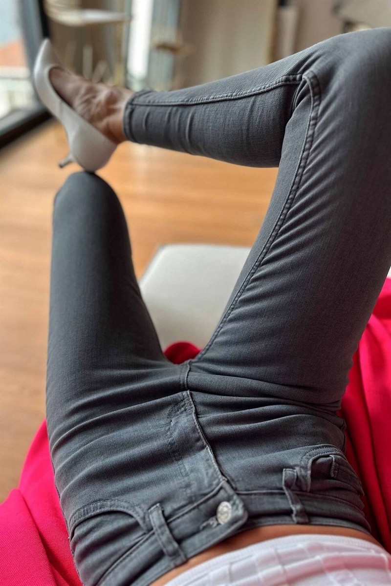 Zümra Skinny Kot Pantolon Gri Toparlayıcı Likralı Yüksek Bel Jean Zümra Skinny Kot Pantolon Gri Toparlayıcı Likralı Yüksek Bel Jean