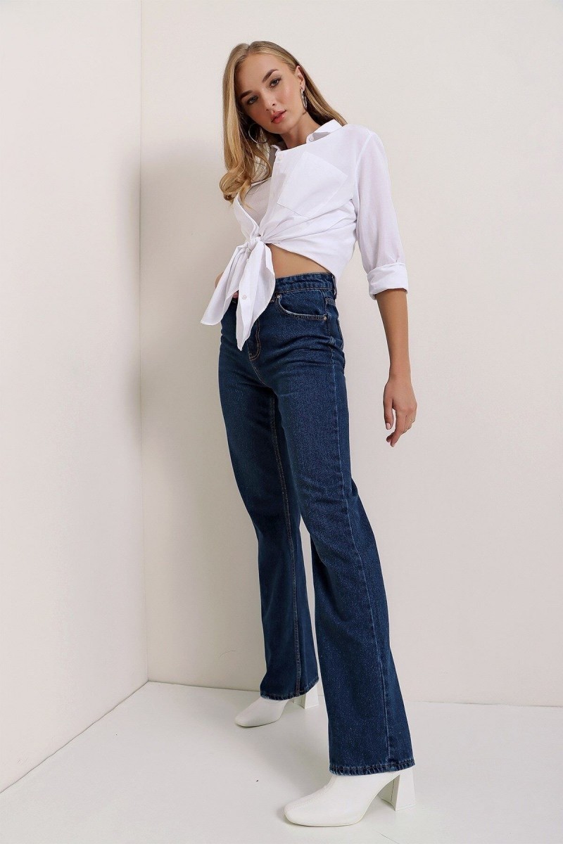 Camelia 90 s Koyu Mavi Likralı Süper Yüksek Bel Salaş Jean Pantolon. (süper Yüksek.) Wide Leg. Camelia 90 s Koyu Mavi Likralı Süper Yüksek Bel Salaş Jean Pantolon. (süper Yüksek.) Wide Leg.