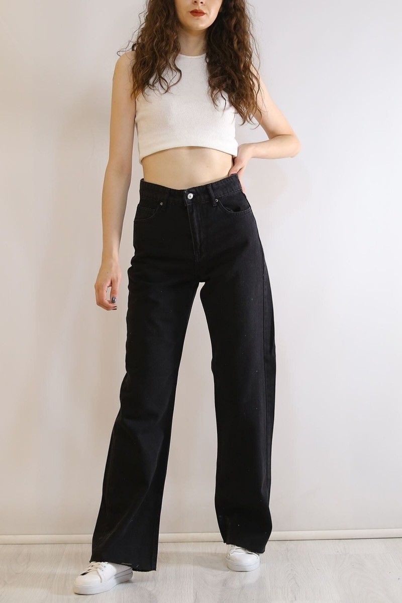 Siyah Likralı Süper Yüksek Bel Salaş Jeans Palazzo Pantolon. Siyah Likralı Süper Yüksek Bel Salaş Jeans Palazzo Pantolon.