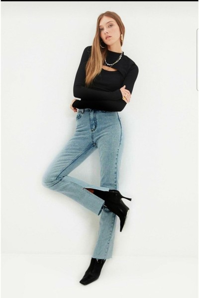 Mavi Yırtmaçlı Yüksek Bel Slim Ispanyol Jeans