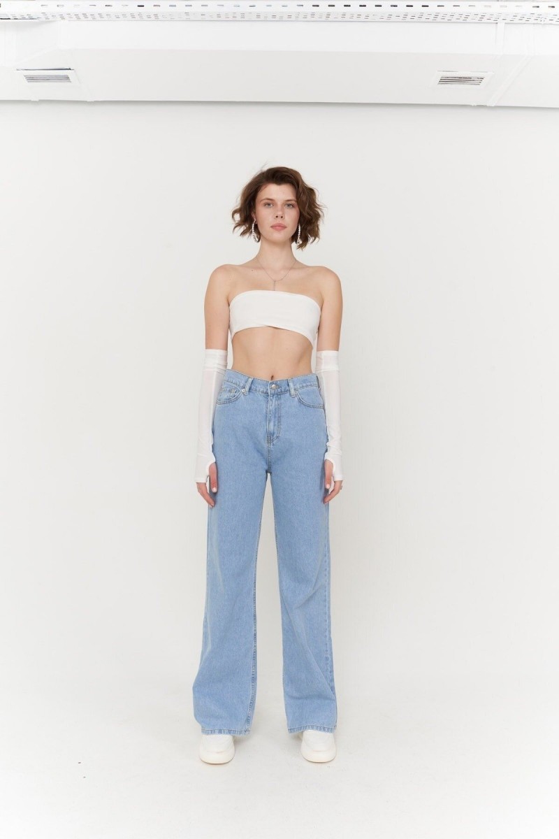 Arya Kadın Açık Mavi Kar Yıkama Yüksek Bel Salaş Paça Denim Kot Pantolon Arya Kadın Açık Mavi Kar Yıkama Yüksek Bel Salaş Paça Denim Kot Pantolon
